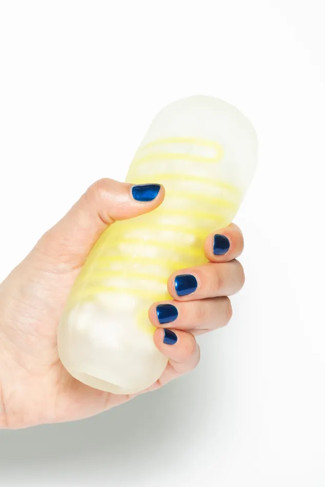 TENGA SPINNER 03 SHELL Tenga Vibrators