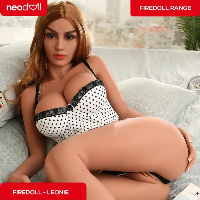 Fire Doll Leonie Realistic Sex Doll 166cm Light Tan Gel Breast Fire Doll Male Sex Toys