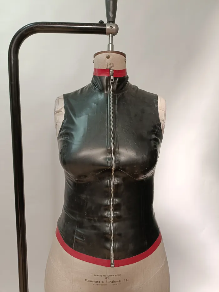 HonourSkintwocom Male Sex Toys Clearance Zip Latex Top With Red Trim Size M HonourSkintwocom Male Sex Toys Clearance Zip Latex Top With Red Trim Size M
