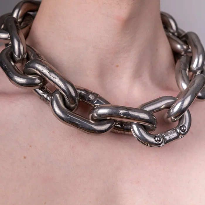 REGULATION Vibrators 12mm Chain Collar Closures