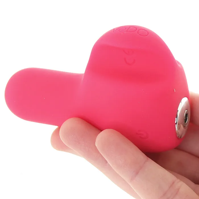 Vibrators VeDO Nea Bullet Finger Vibe in Foxy Pink Vibrators VeDO Nea Bullet Finger Vibe in Foxy Pink