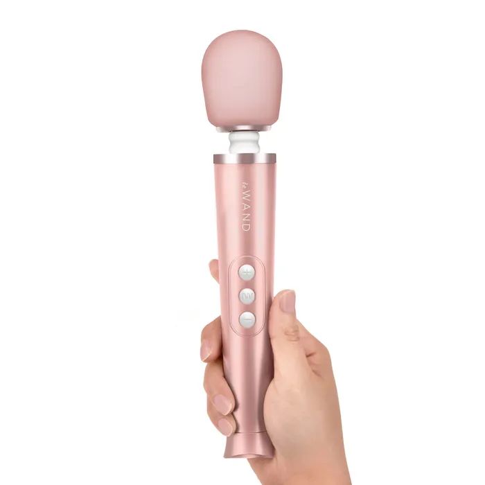 LE WAND Vibrators Le Wand Petite Rechargeable Wand Massager Rose Gold