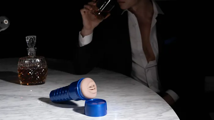 Male Sex Toys Fleshlight Boost Blow Light Medium