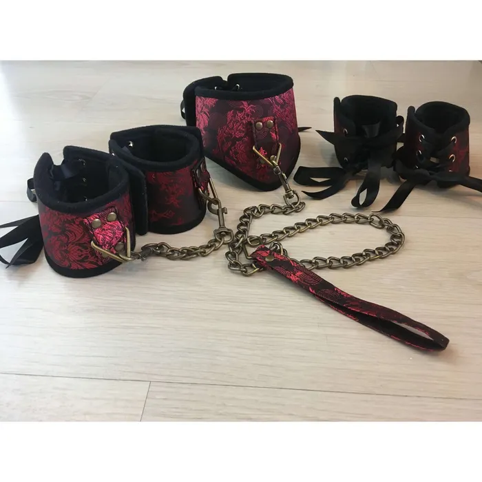 Oxyshop Anal BDSM Quality Set Renaissance slave