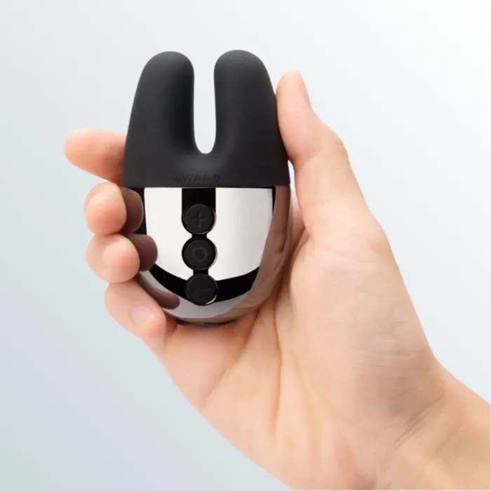 Vibrators Le Wand Le Wand Chrome Double Motor Vibrator Black